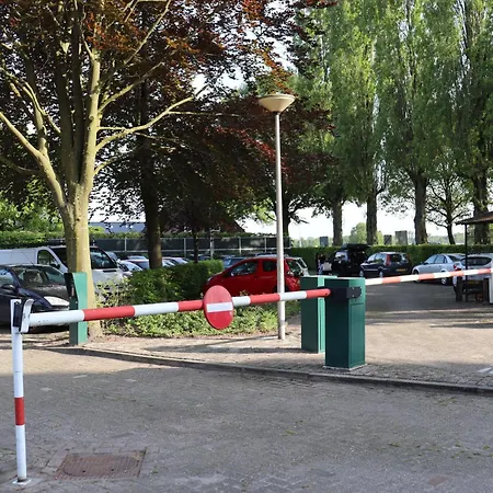 Duinhoeve 3*