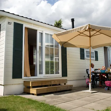 Duinhoeve פארק נופש Udenhout