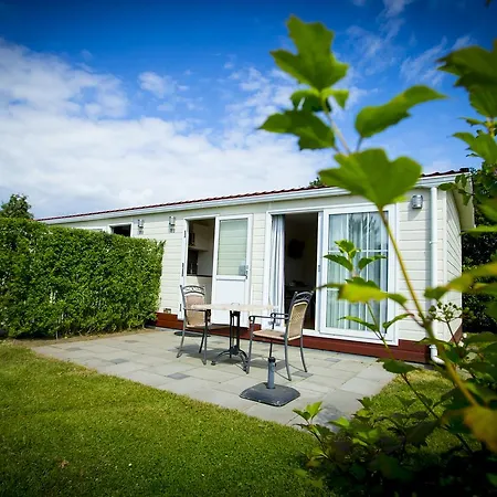 Duinhoeve Vakantiepark 3*