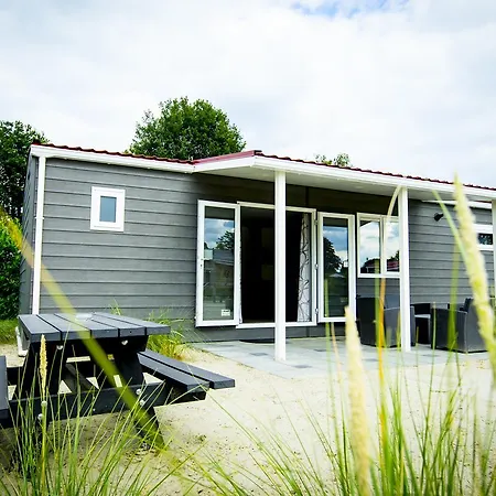 Vakantiepark Duinhoeve 3*