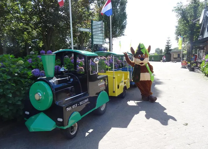 Aldeamento Turístico Duinhoeve 4*