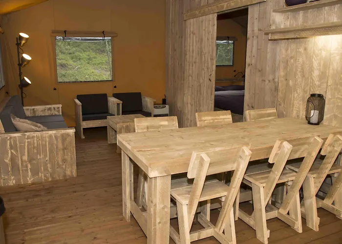 Duinhoeve Vakantiepark 4*