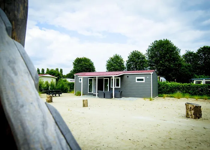 Vakantiepark Duinhoeve 4*